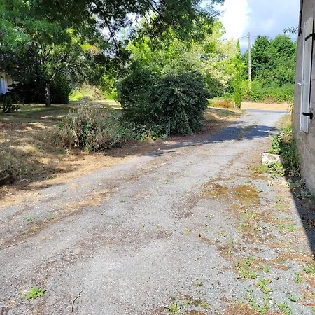 Maison Jean-du-feu Au Calme à Jenduffe Hébergement de vacances Saint-Martin-de-Gurçon