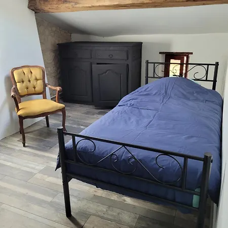 بيت للعطل Maison Jean-du-feu Au Calme A Jenduffe